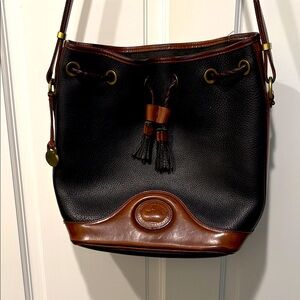 Vintage Dooney & Bourke All-Weather Leather drawstring bucket bag